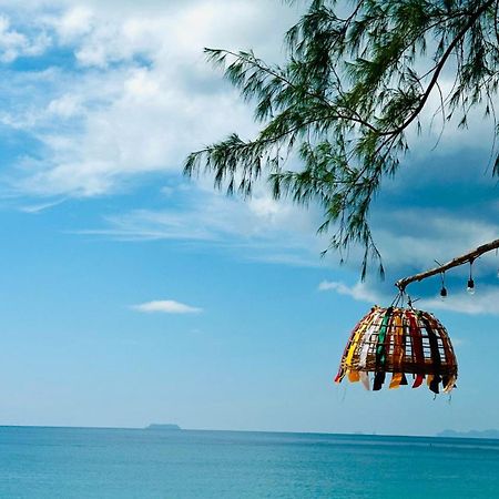 Lanta L.D. Beach Bungalow Ko Lanta Exterior foto