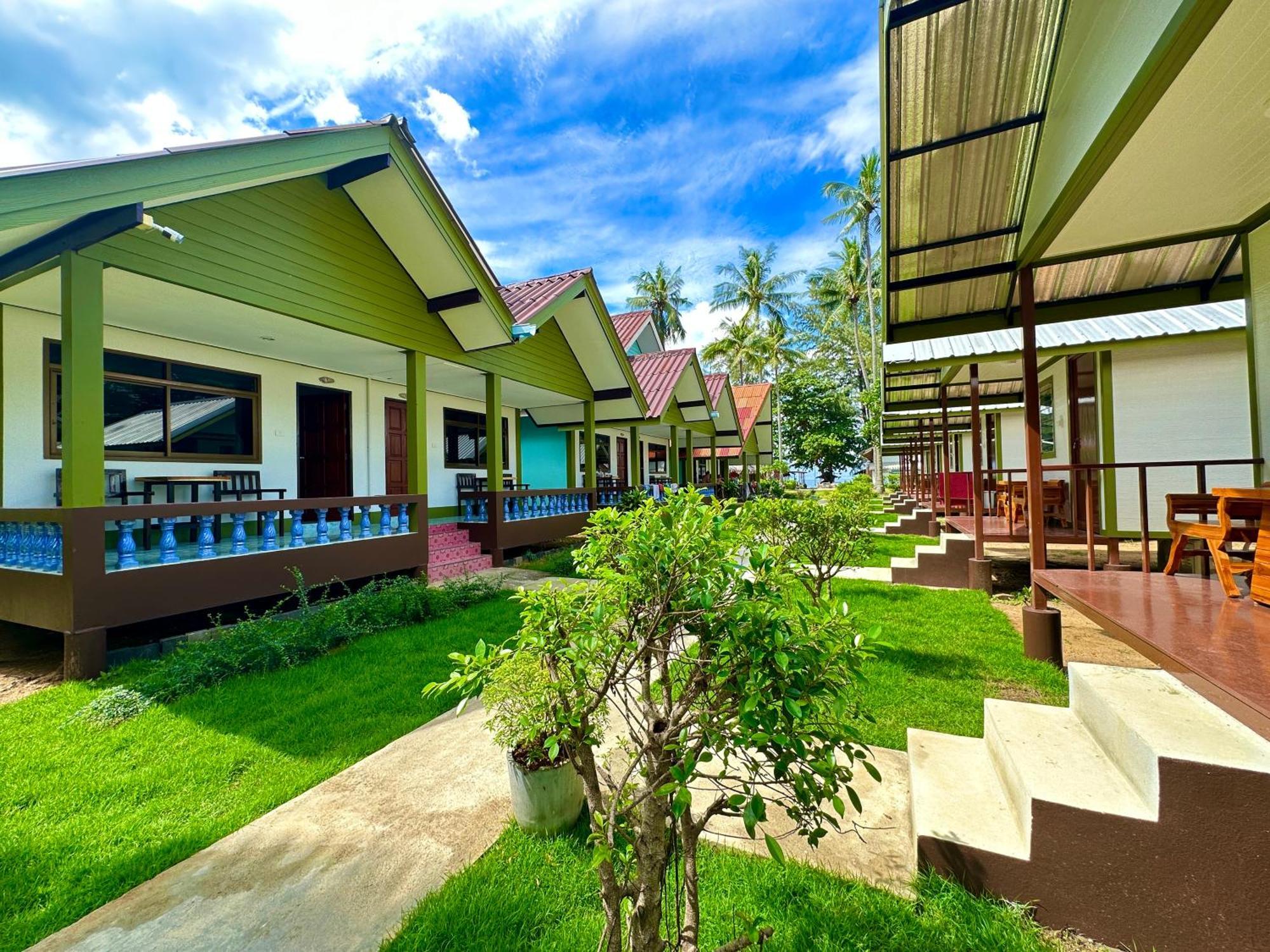 Lanta L.D. Beach Bungalow Ko Lanta Exterior foto