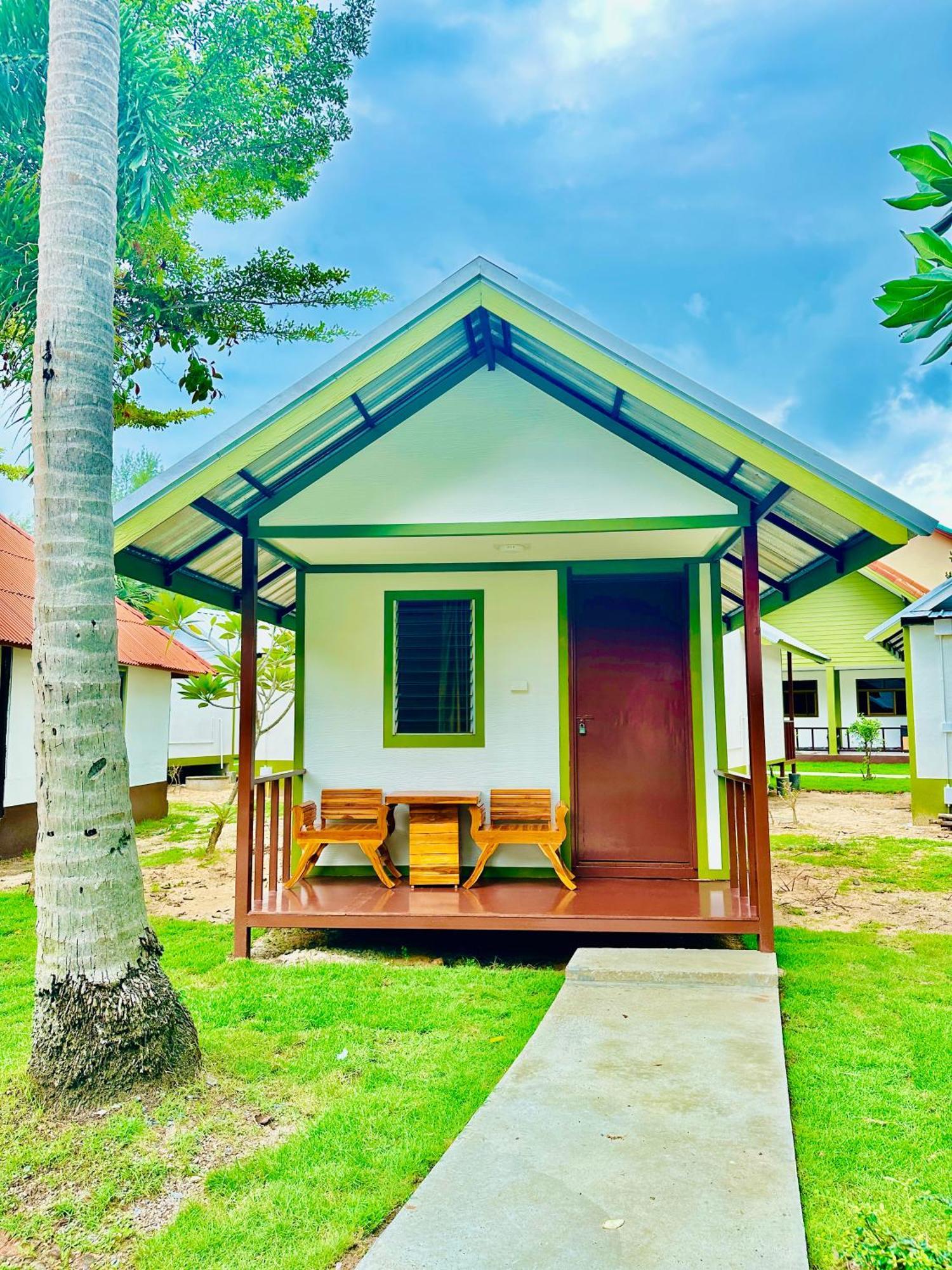Lanta L.D. Beach Bungalow Ko Lanta Exterior foto