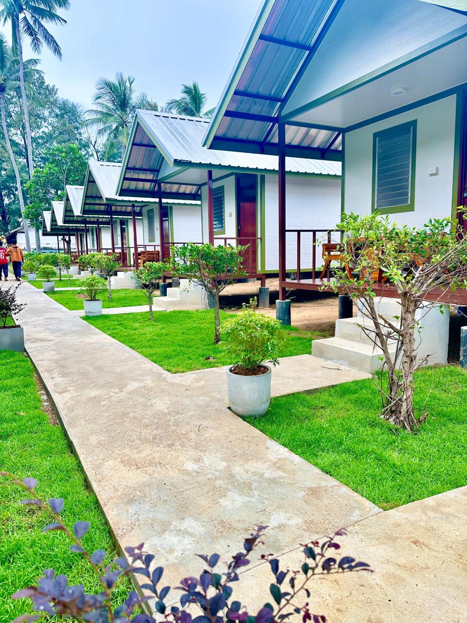 Lanta L.D. Beach Bungalow Ko Lanta Exterior foto