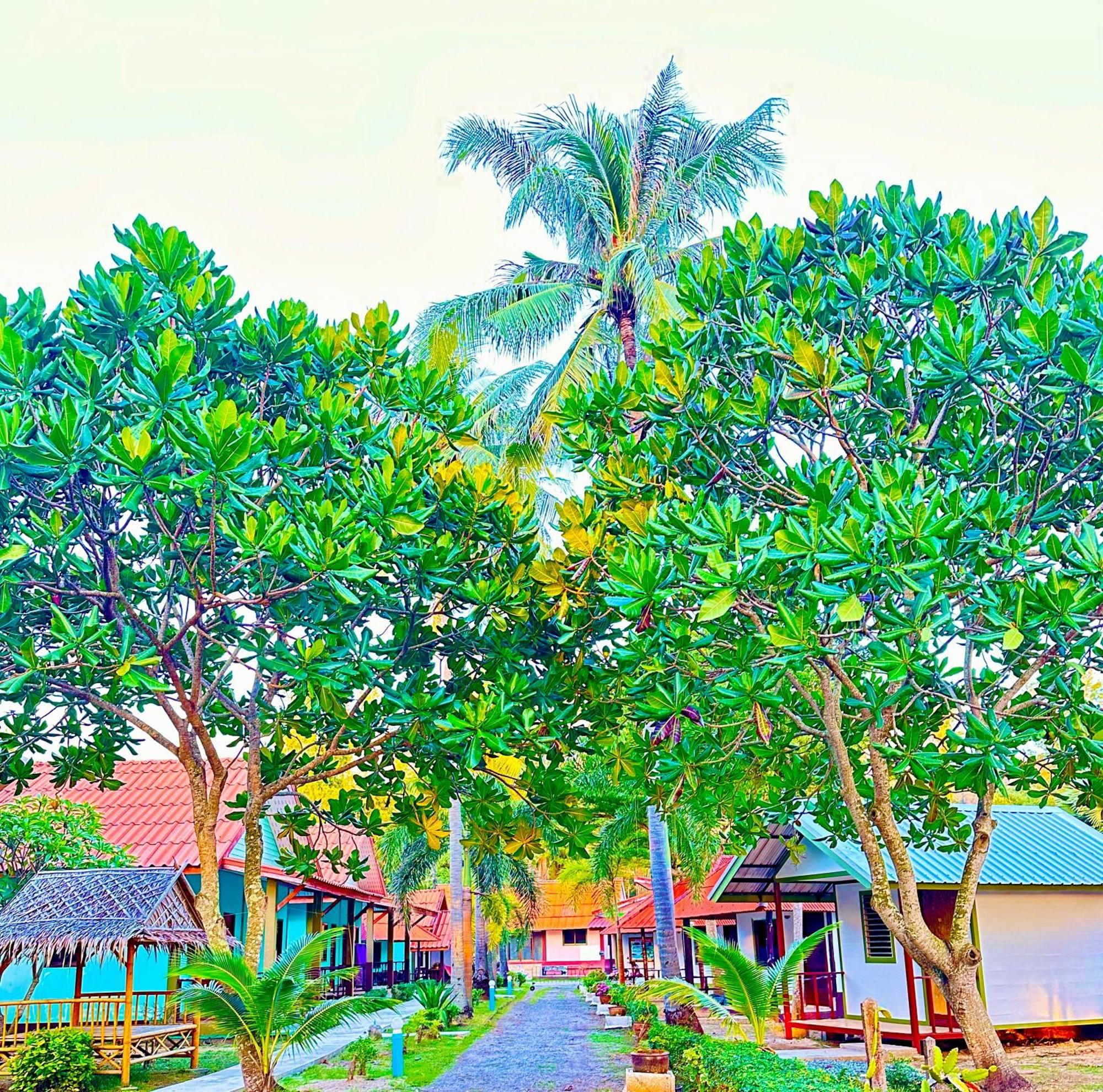Lanta L.D. Beach Bungalow Ko Lanta Exterior foto